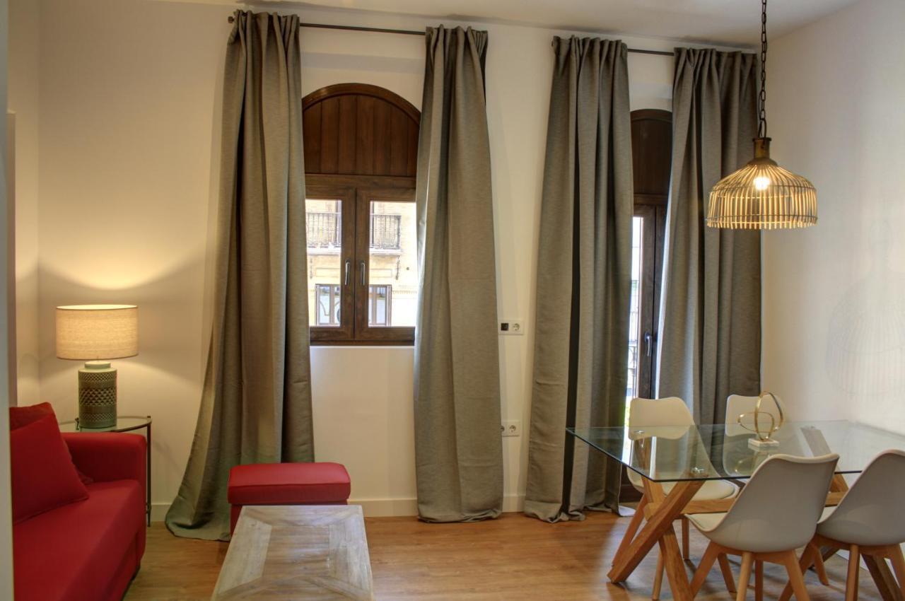 Apartamentos Setas Center Севиля Екстериор снимка