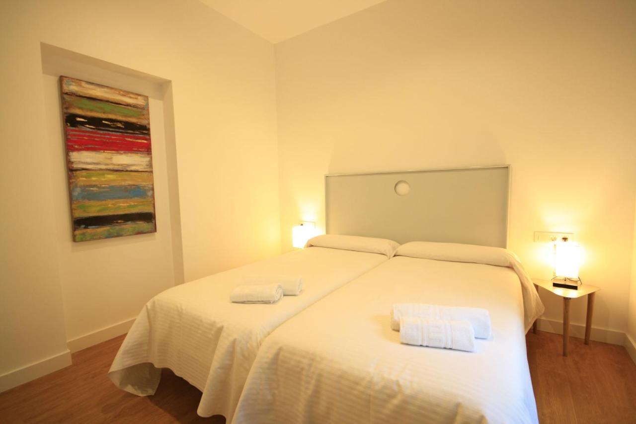 Apartamentos Setas Center Севиля Екстериор снимка