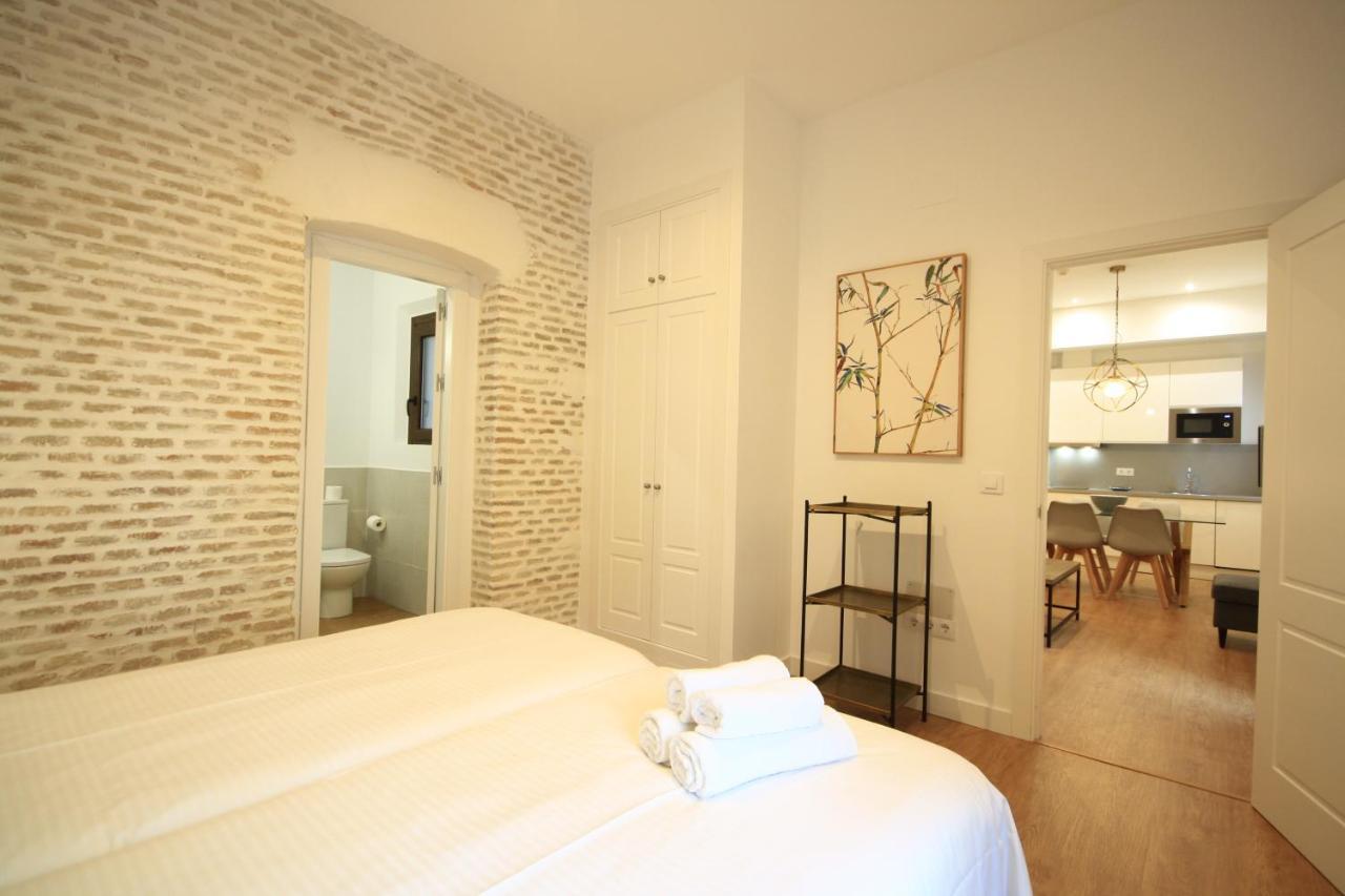 Apartamentos Setas Center Севиля Екстериор снимка