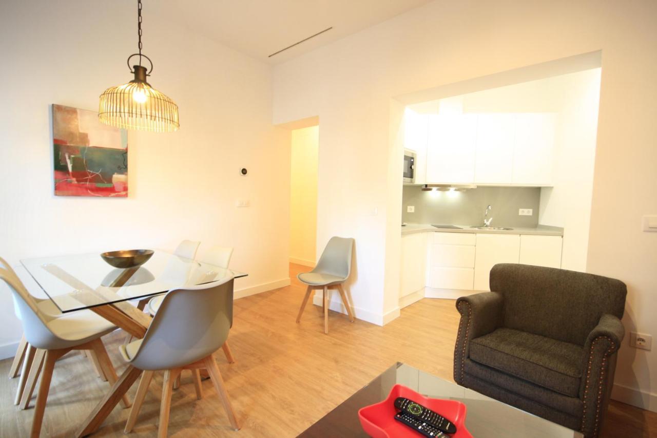 Apartamentos Setas Center Севиля Екстериор снимка
