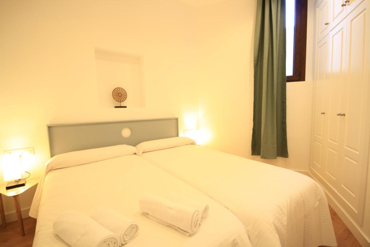 Apartamentos Setas Center Севиля Екстериор снимка
