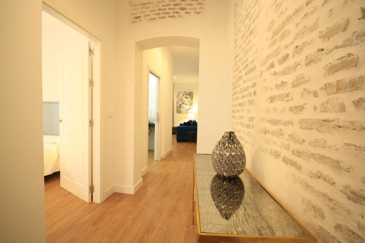 Apartamentos Setas Center Севиля Екстериор снимка