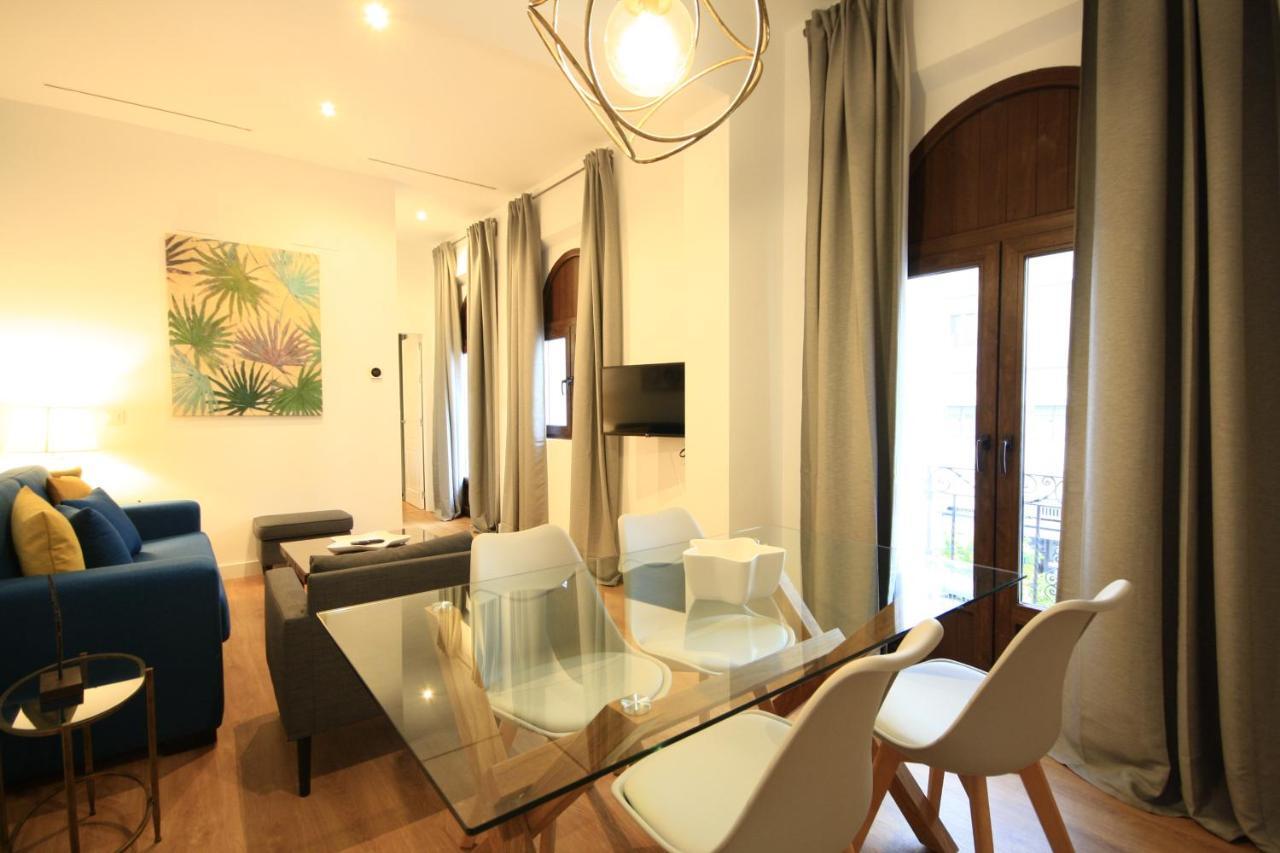 Apartamentos Setas Center Севиля Екстериор снимка